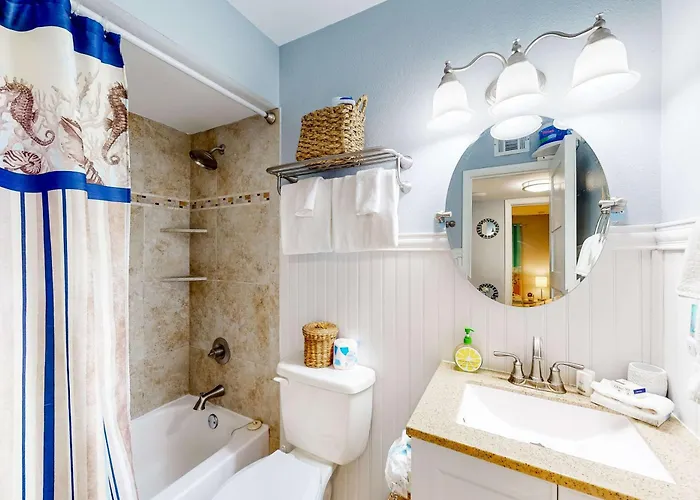 Bright Oceanfront With Pool Hot Tub Sauna Tennis & Ac *