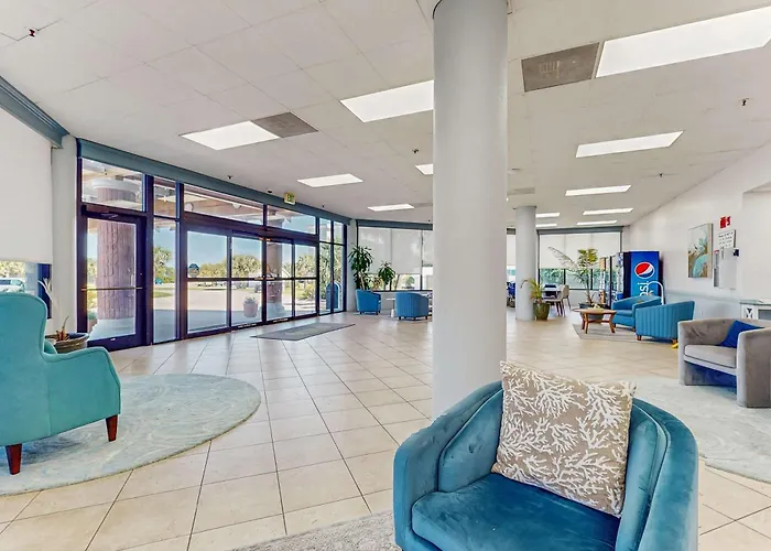 Bright Oceanfront With Pool Hot Tub Sauna Tennis & Ac * Gulf Shores